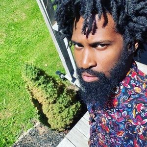 Meet your Posher, Devante